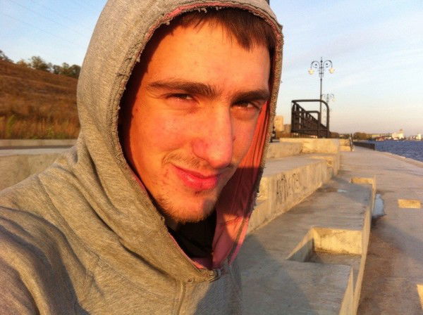 Никита Леонов