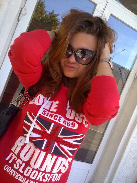 Юлька Неприна