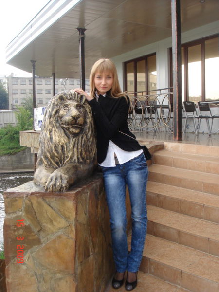 Аня Шмакова