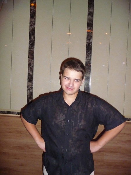 Алексей Лещенко