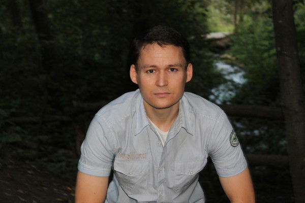 Дамир Ахметов