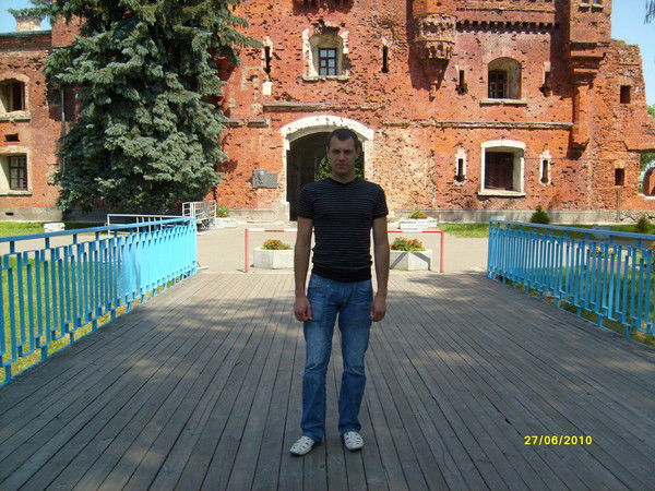 Юрий Ермолик