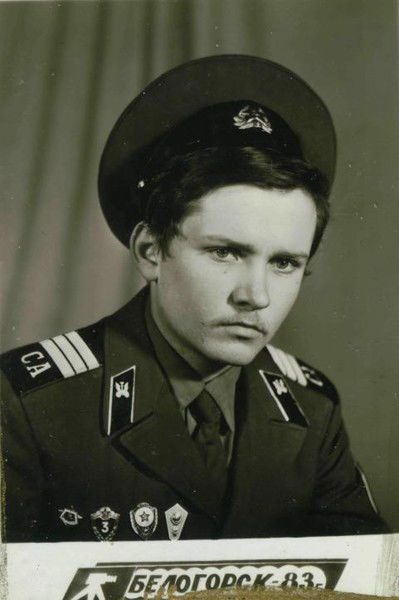 Юрий Тихонов