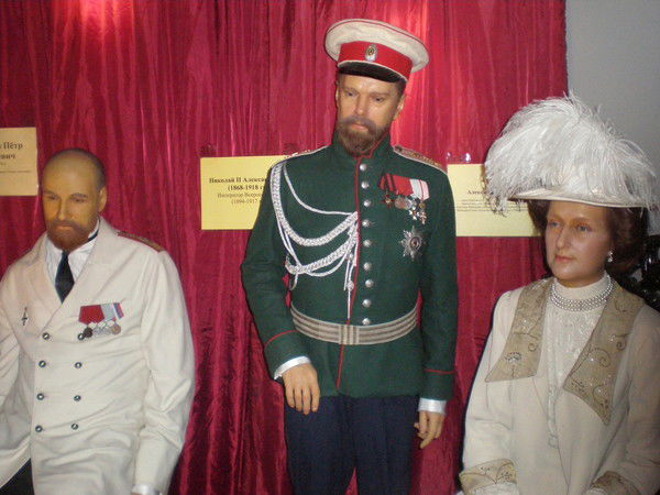 Р. Мельничук