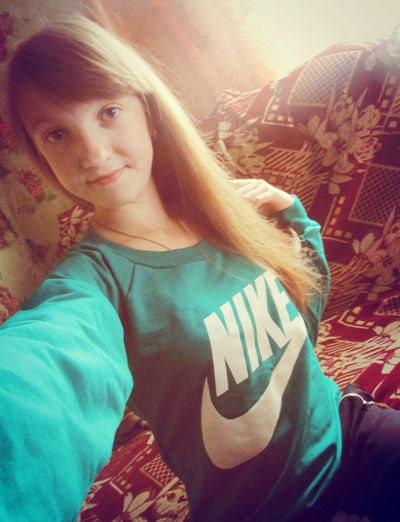 Лена Богович