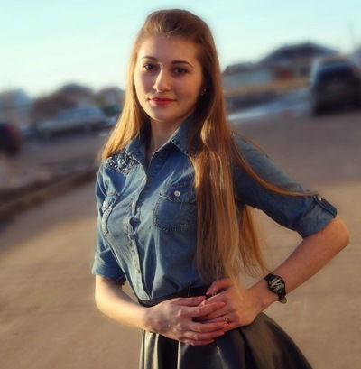 Анастасия Тихомирова