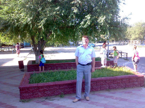 Валерий Шкуратов