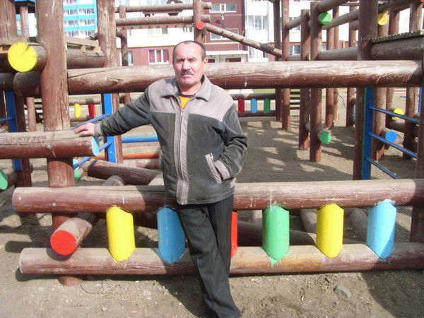 Владимир Нихоношин