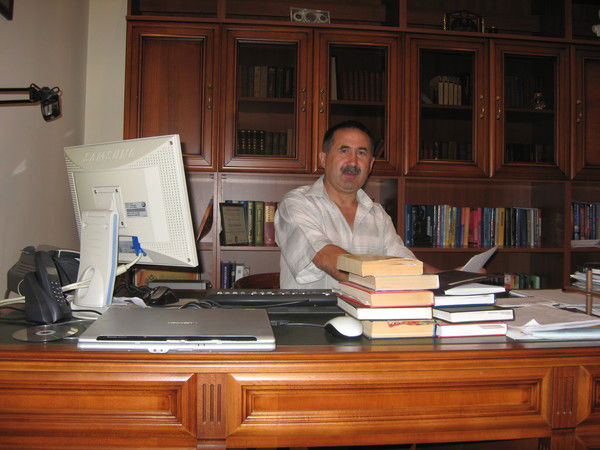 Дамир Бакиров