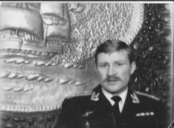 Александр Шушков