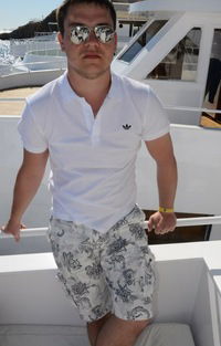 Иван Иванов