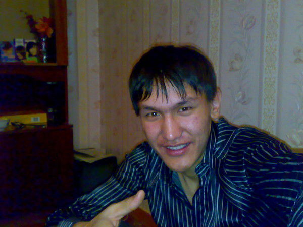 Alibek Uzembaev