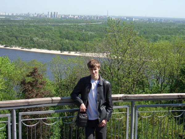 Олег Самохвалов