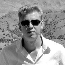 Артём Медведев