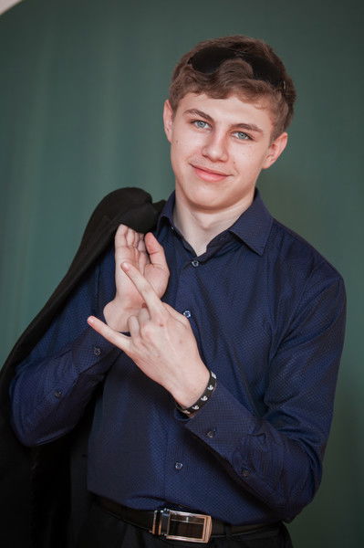 Вова Страхов