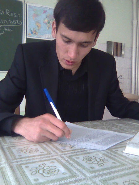 Жамшид Халилов