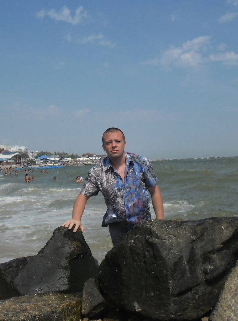 Владимир Коновалов