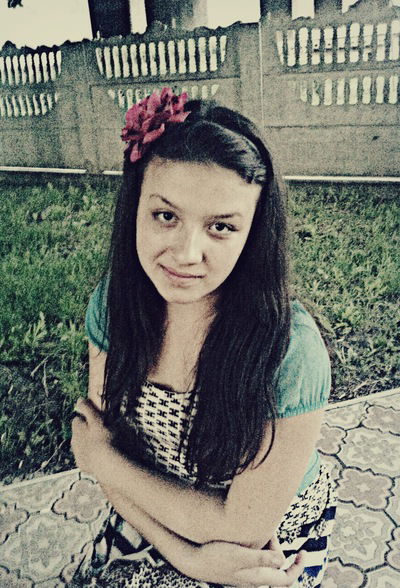 Тонічка Кушнірюк