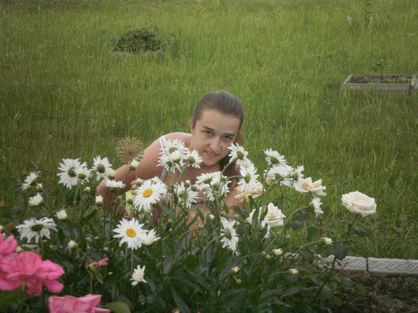 Юля Халецкая