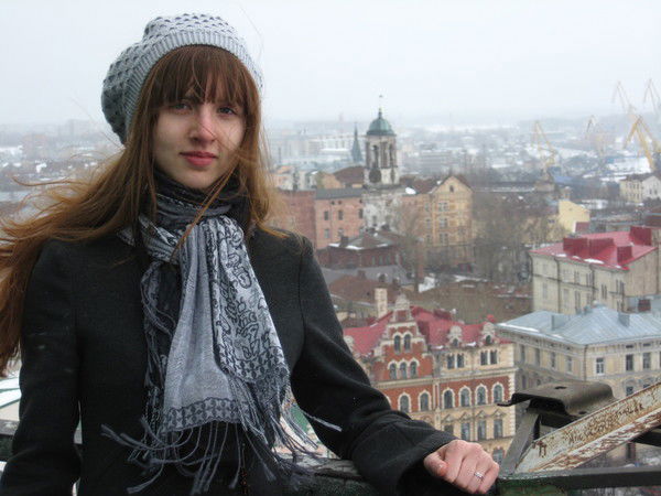 Алена Захарова