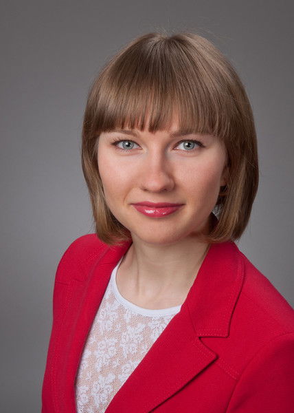 Лена Фролова