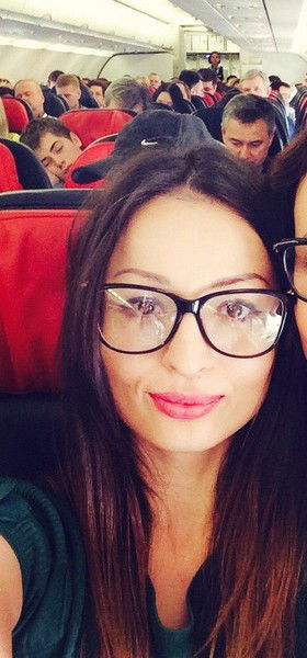 Марина Sarvangasana