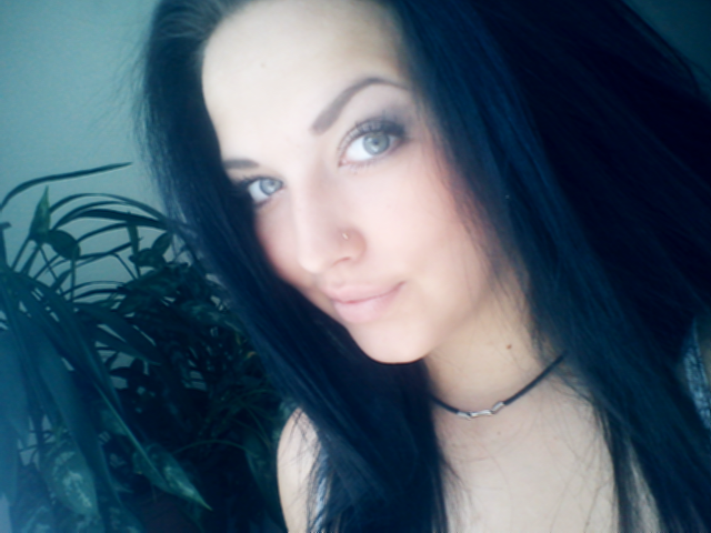 Алишка Христинина