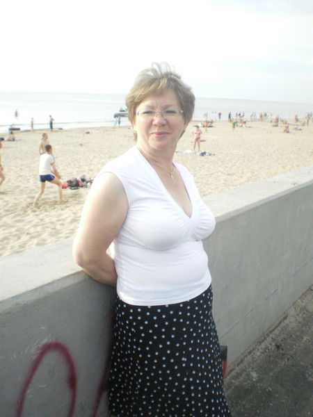 Елена Тиранова