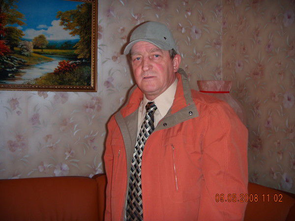 Сергей Холобцев