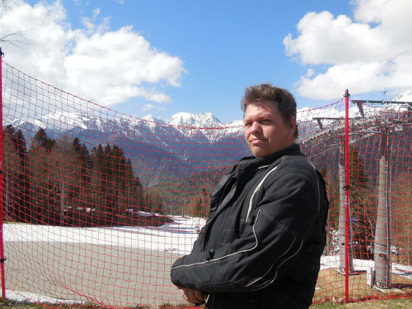 Андрей Борисенко