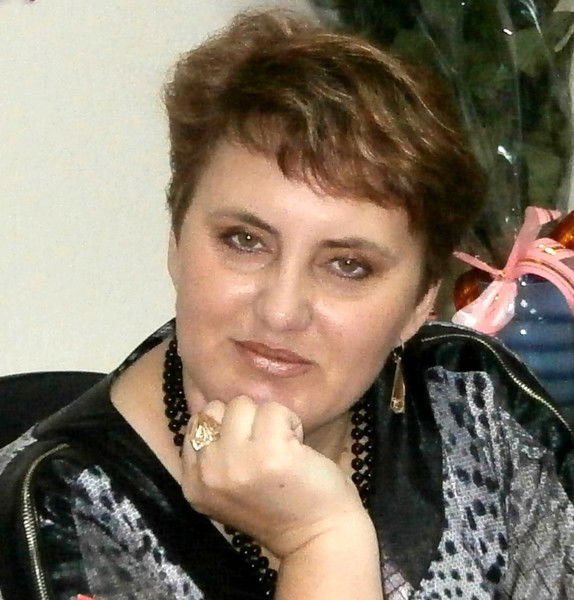 Анна Антонова