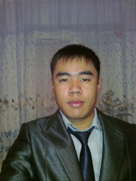 Женис Танжариков