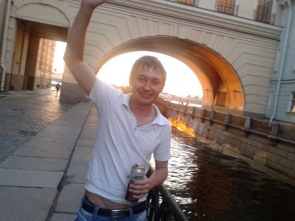 Илья Потапов