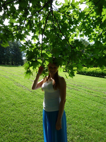 Оля Баканова