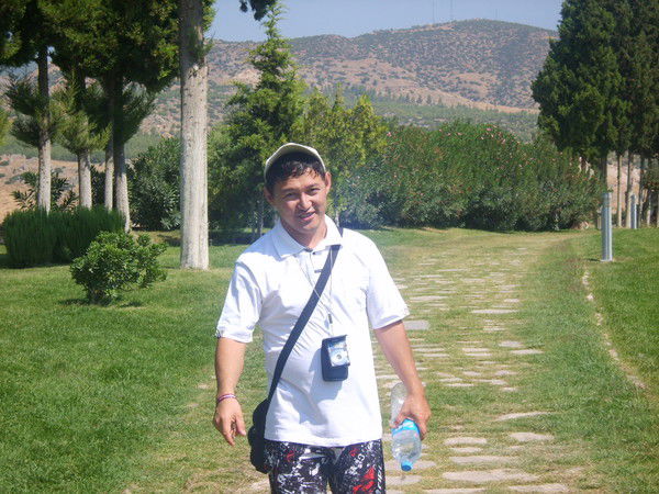 Айса Бисембаев