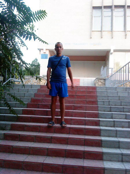 Владимир Костюченко