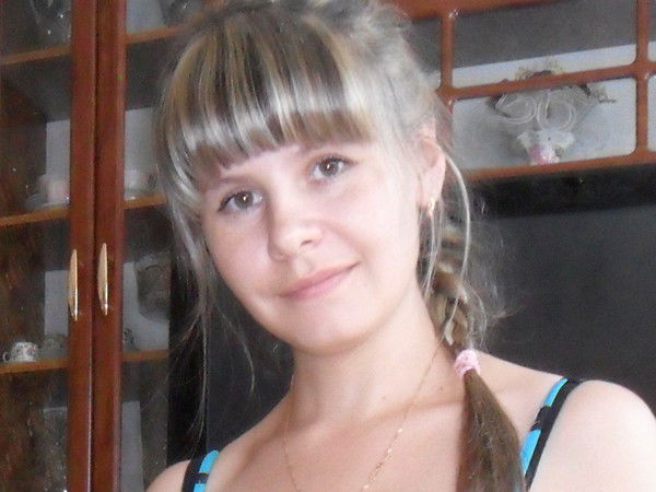 Оленька Романенкова