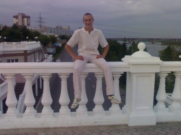 Роман Романенко