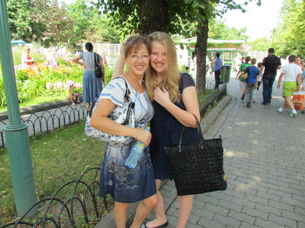 Надежда Мельник