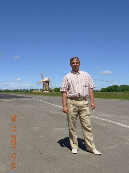 Олег Буянов