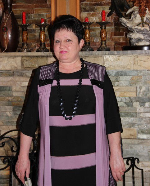 Елена Душенко-Синякова