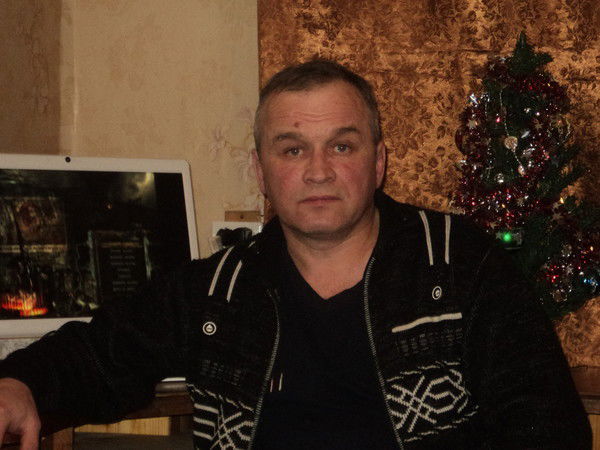 Михаил Савинов