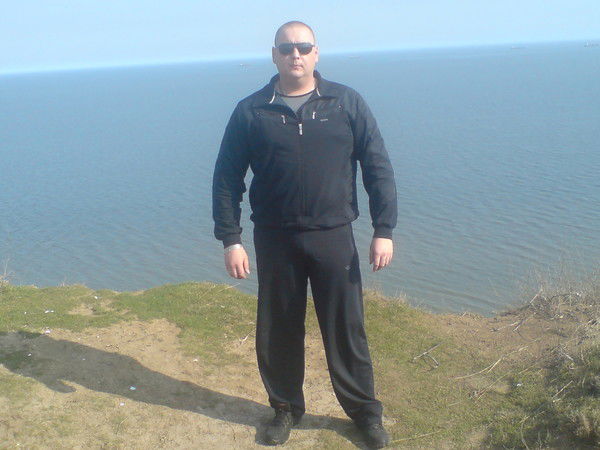 Николай Елисов