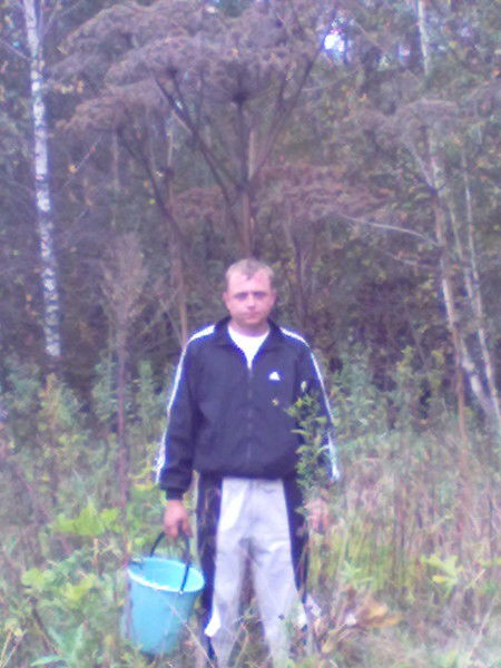 Юрий Макаров