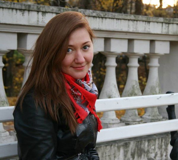 Лиза Тихомирова