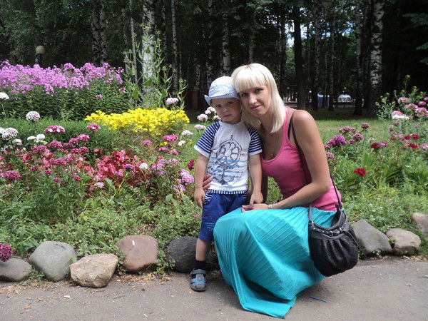 Леночка Ромащенко