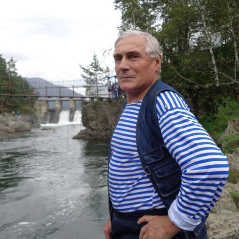 Юрий Балахонов