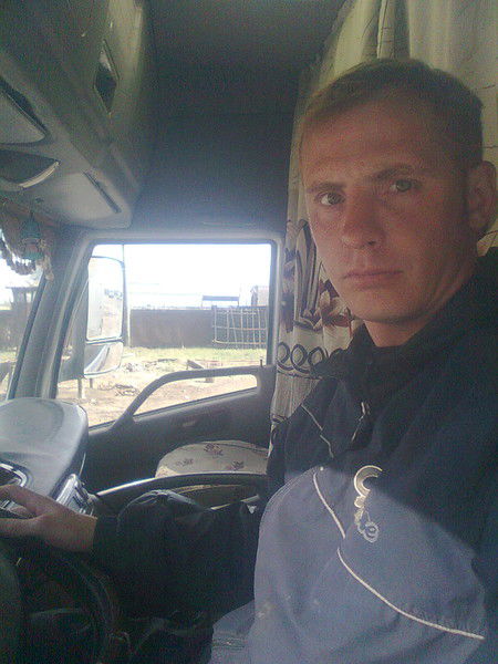 Владимир Макаров