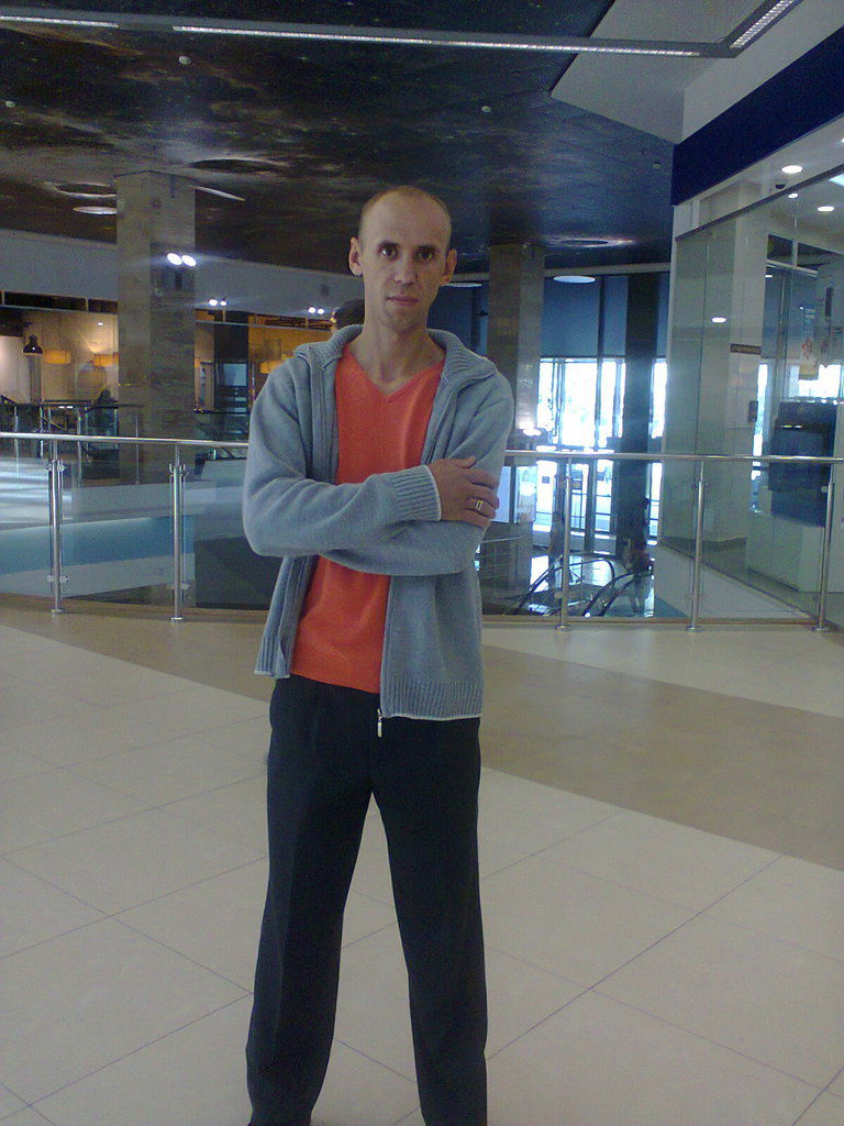 Олег Иванов