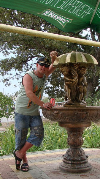 Анатолий Безвинный